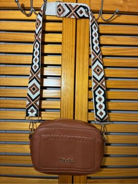 Mudd Brown Crossbody Bag with Patterned Strap
